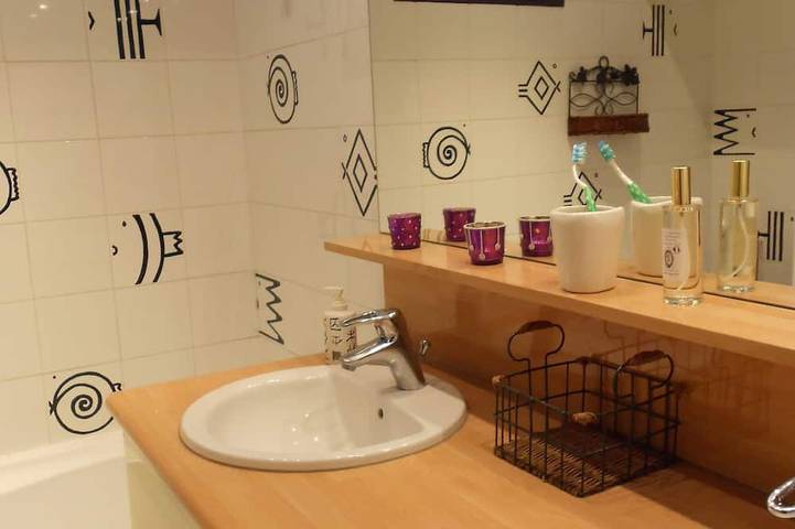 Ganze Wohnung, Stadtzentrum Duplexwohnung Mit Garage in Pézenas, Mittelmeerküste (Frankreich)