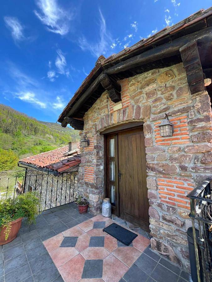 Casa rural para 2 personas, con terraza además de jardín y vistas en Guipúzcoa - 3