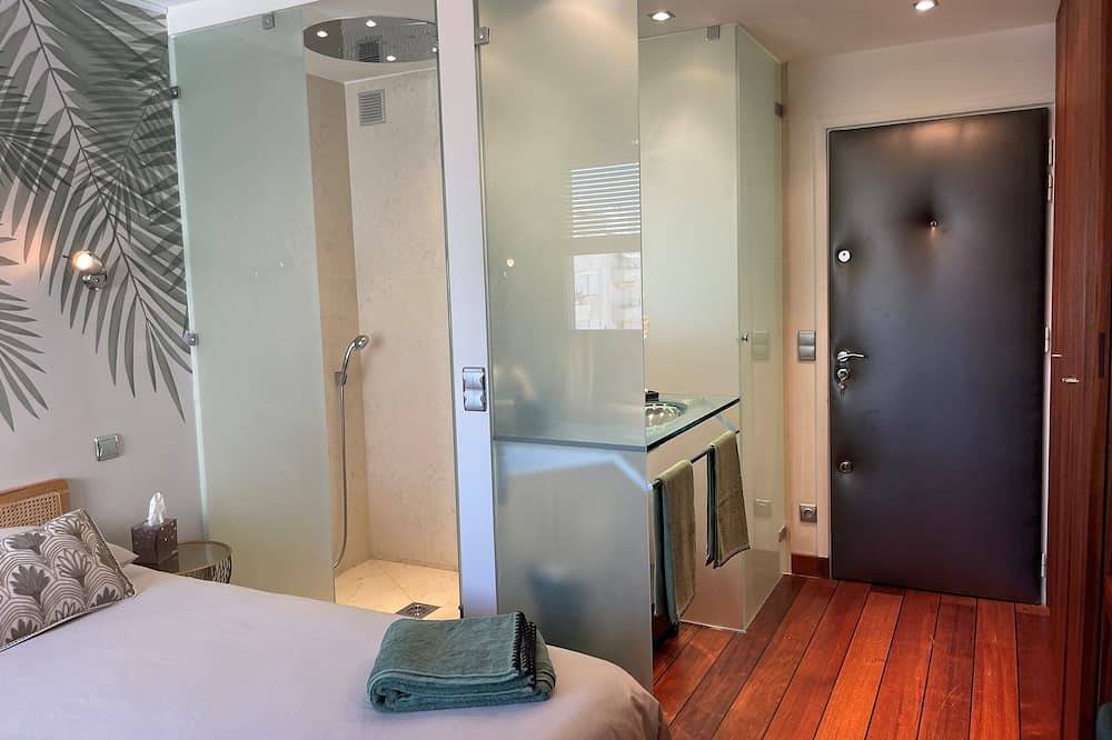 Ganze Wohnung, Happy Room - Saint-Tropez Center - With Outdoor Parking Space in Saint-Tropez, Draguignan Region