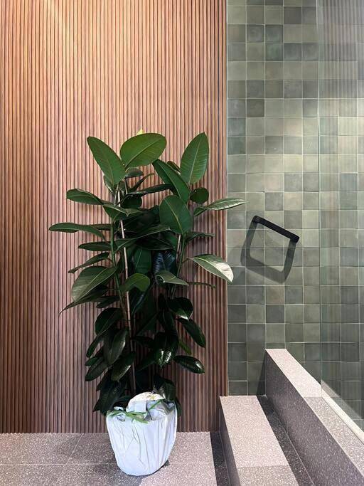Appartamento intero, One-Bedroom Apartment in Lecce, Provincia di Lecce