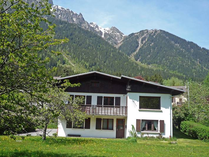 Location de vacances pour 4 personnes, avec terrasse et jardin, animaux acceptés à Chamonix-Mont-Blanc