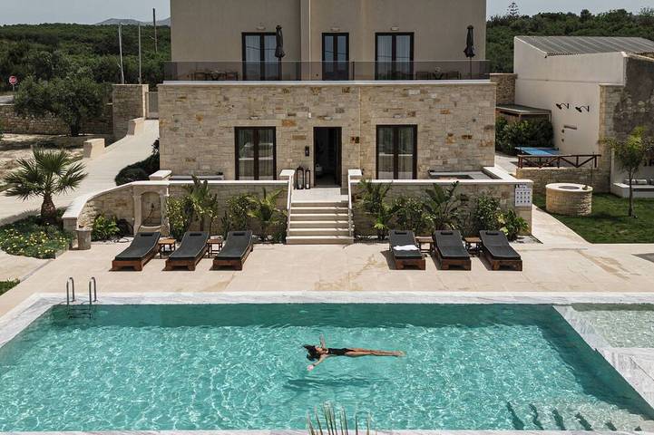 Viràn Villa, Serene Escape with Eco Pool & Spa Whirlpool in Rethymno en omgeving