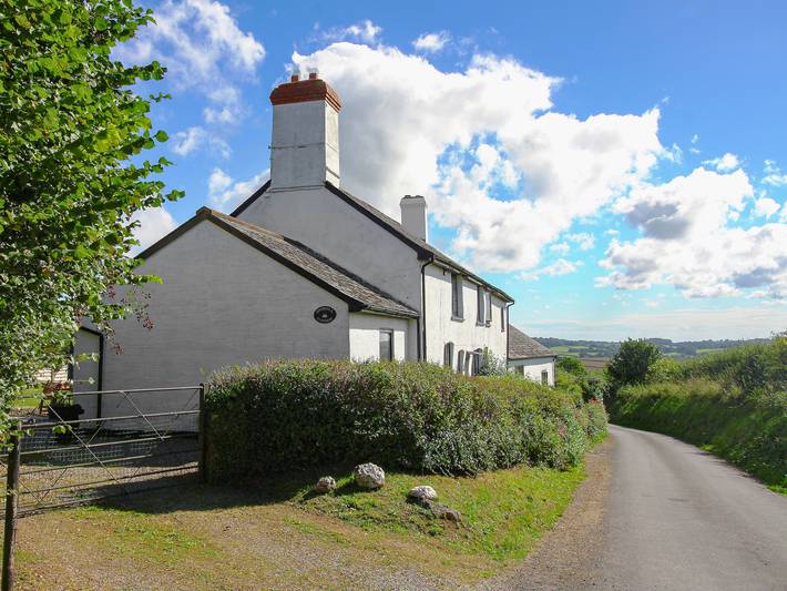Cottage for 6 people, with garden, with pets in Somerset