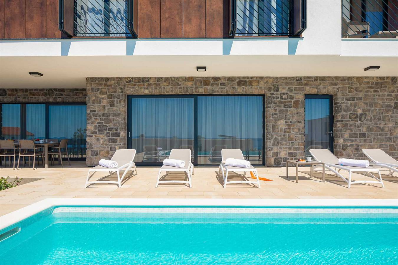 Sun Dance Luxusvilla V in Beach Rtić, Primosten