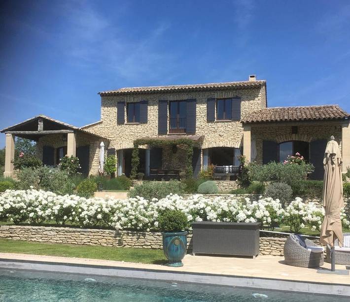 Chambre d’hôte pour 2 personnes, avec Terrasse et Jardin ainsi que Piscine et Vue