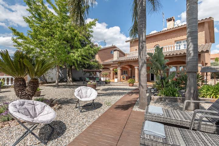 Casa de vacaciones para 7 personas, con jardín en Alt Penedès - 2