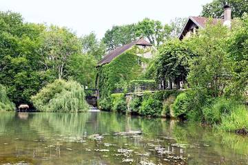 Gîte pour 14 personnes, avec jardin et terrasse à Renève