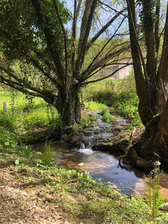 Location de vacances pour 2 personnes, avec terrasse et vue dans Mont Le Vernois - 2