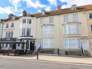 Cottage for 10 People in Weymouth, Jurassic Coast, Photo 1
