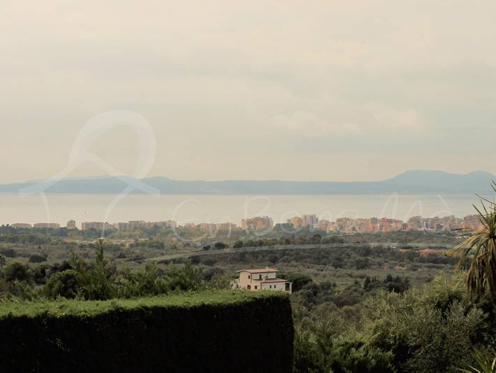 Luxusvilla mit privatem Pool an der Costa Brava in Palau-saverdera, Oberampurien