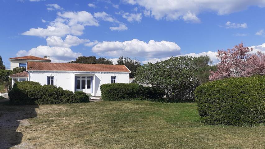 Gîte pour 6 personnes, avec terrasse et jardin, animaux acceptés à Châtelaillon-Plage - 2