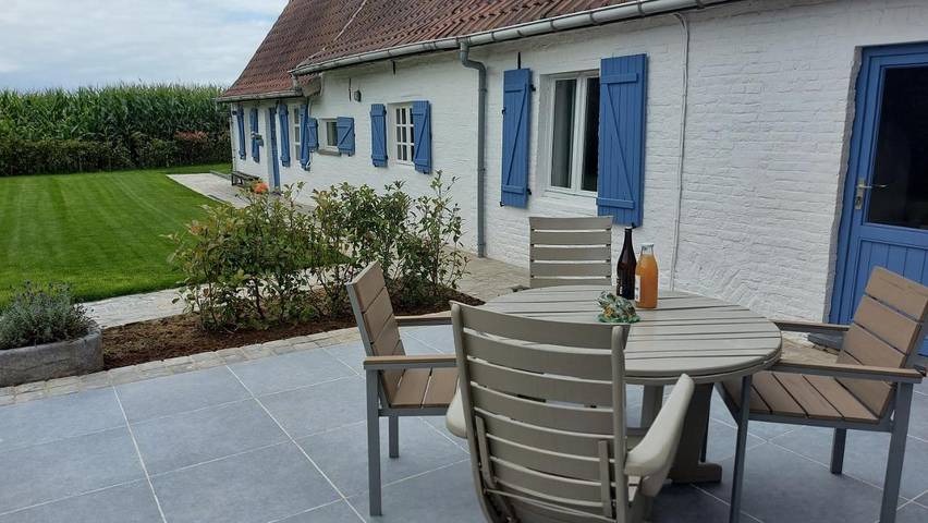 Maison d’hôte pour 3 personnes, avec Terrasse et Jardin à Tournai