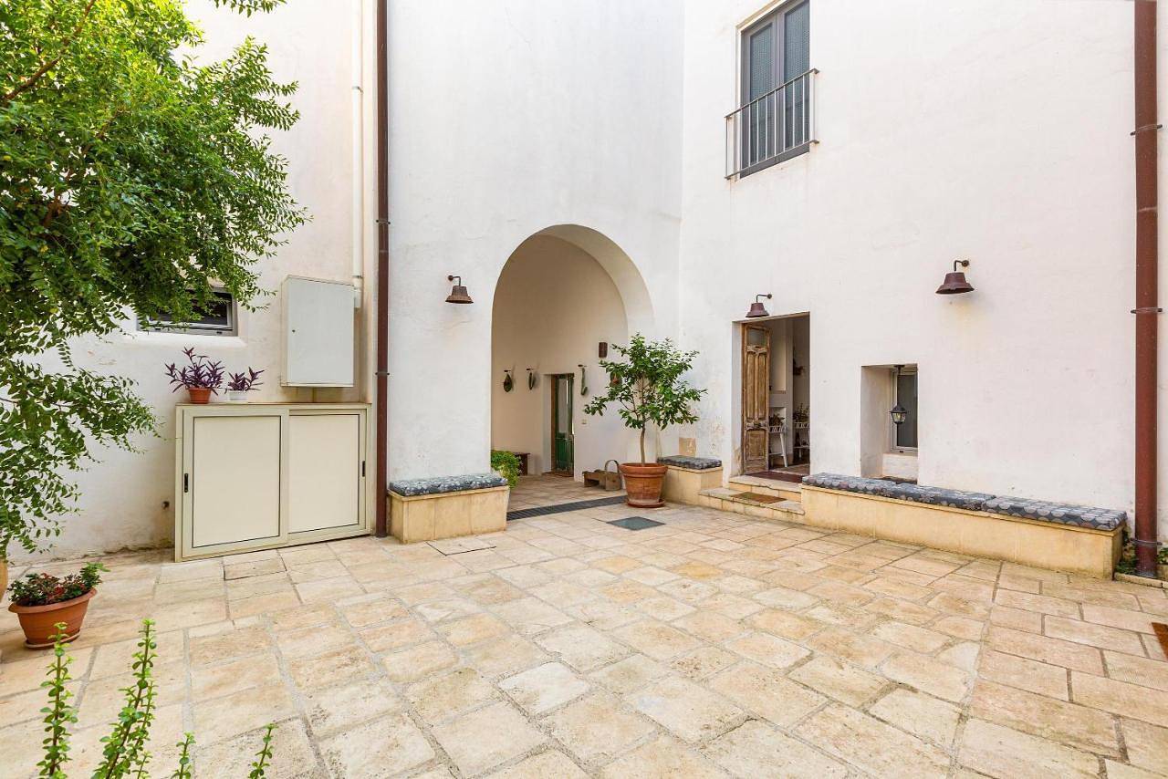 Palazzo San Giovanni in Morciano di Leuca, Golfo di Taranto