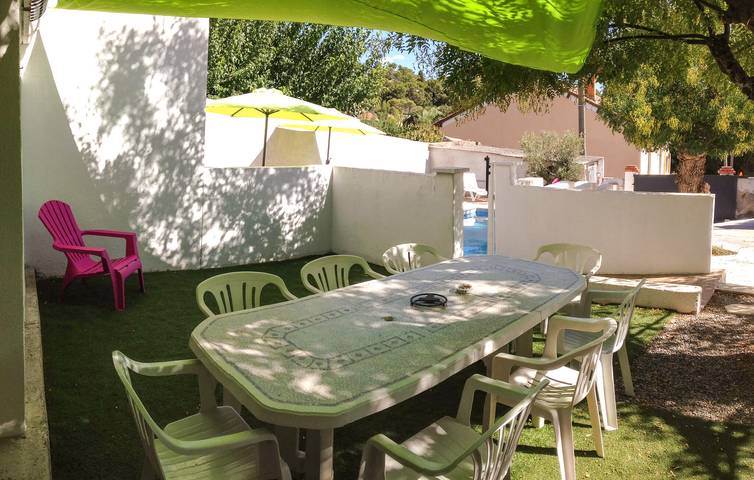 Location de vacances pour 10 personnes à Nîmes - 3