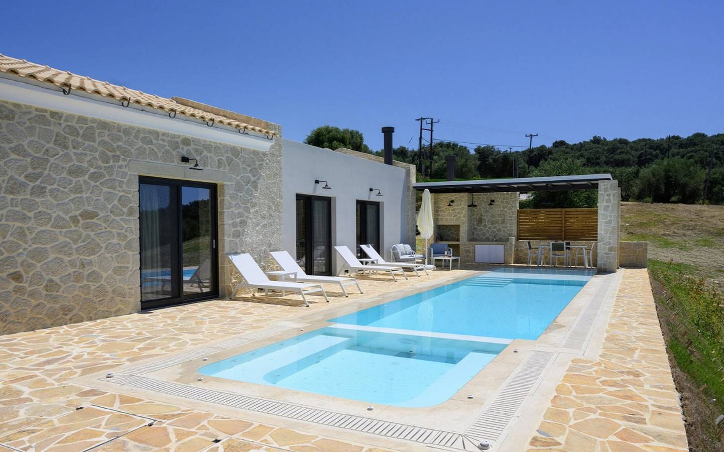 Villa für 6 Personen mit Terrasse in Arillas, Korfu