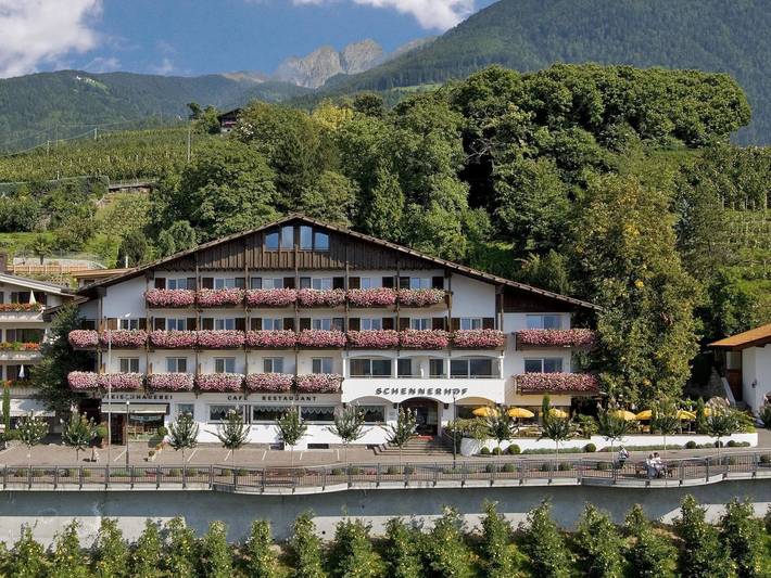 Hotel für 2 Personen, mit Whirlpool in Schenna