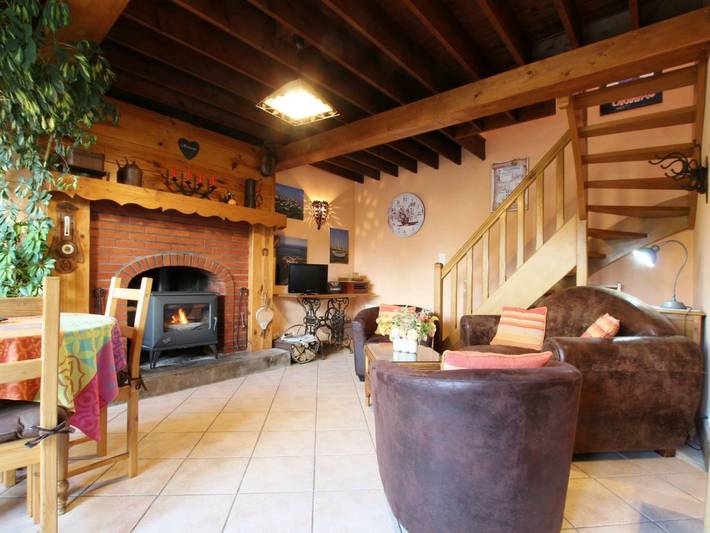 Gîte pour 4 personnes, avec terrasse à Théville - 3