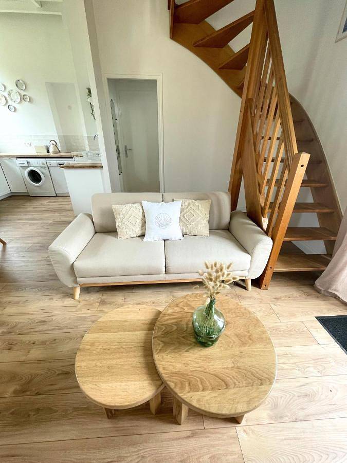 Location de vacances pour 6 personnes, avec vue et jardin, adapté aux familles à Commes - 4