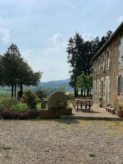 Location de vacances pour 6 personnes, avec jardin et vue à Saint-Denis-sur-Sarthon - 3