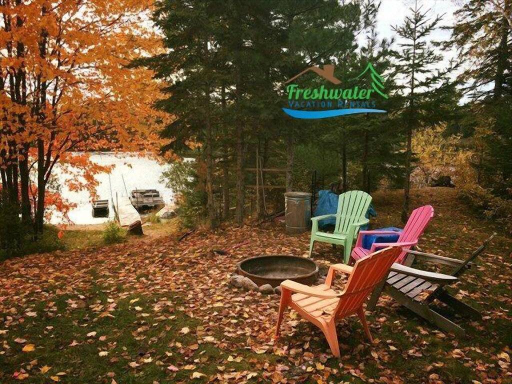 Republic Island (Privatinsel) 2020 Termine Eröffnet! Private Insel w / Kabel-Tv, Wlan, Haustiere willkommen! in Obere Halbinsel