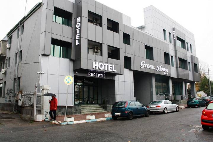 Hôtel pour 4 personnes, avec terrasse