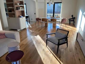 Location de vacances pour 11 personnes, avec terrasse et jardin à Maisons-Alfort