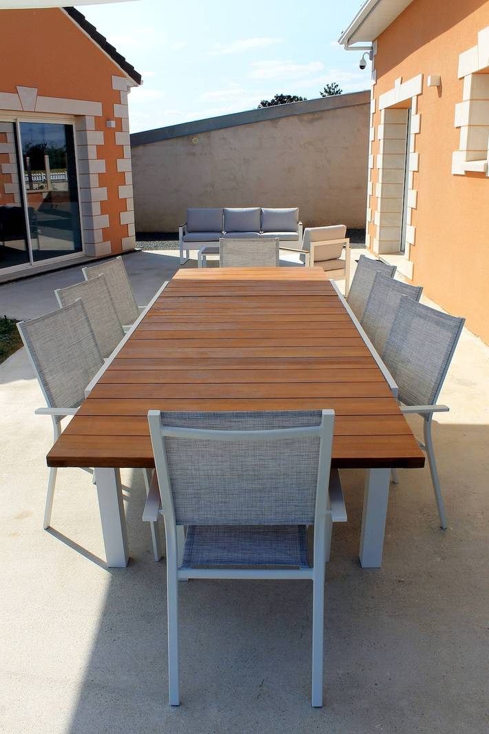 Maison de vacances pour 6 personnes, avec Balcon/Terrasse ainsi que Jacuzzi et Jardin