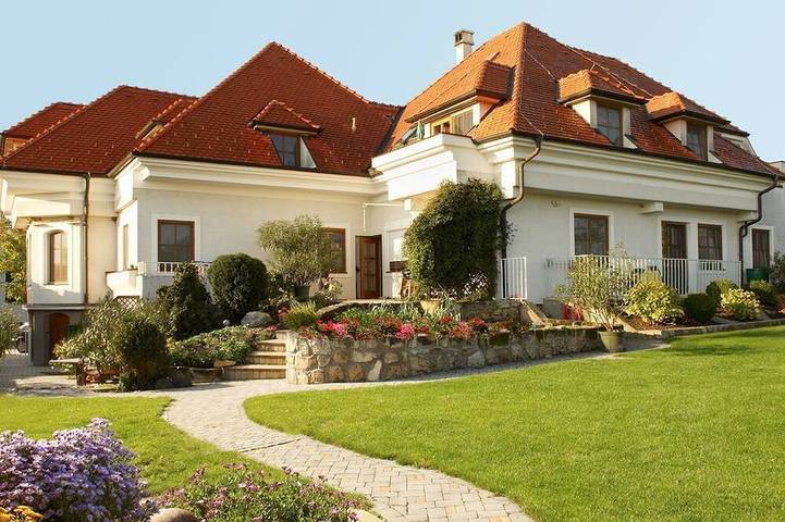 Ferienwohnung für 2 Personen, mit Balkon und Garten - 1