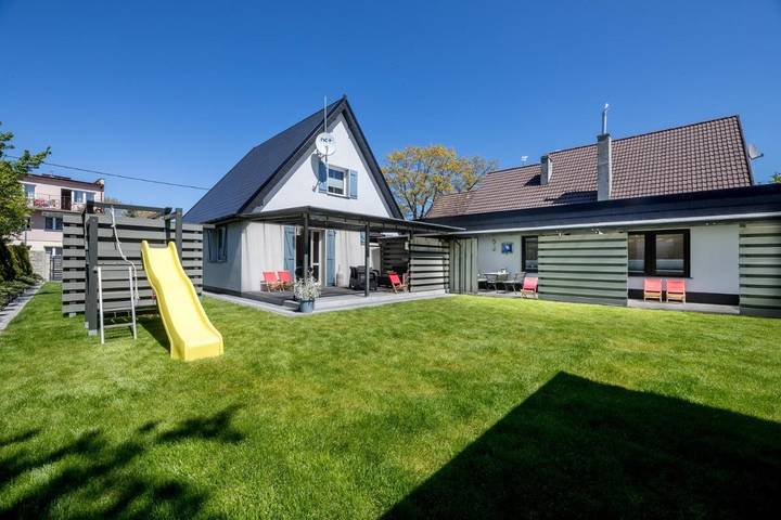 Ferienhaus für 4 Personen, mit Terrasse und Garten in Ustka