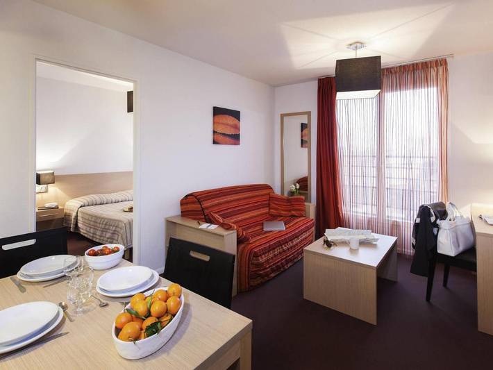 Location de vacances pour 2 personnes, avec jardin ainsi que vue et piscine à Saint-Louis - 2