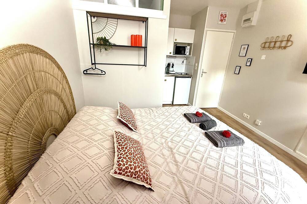 Entire apartment, Studio Sunshine in Saint-Omer, Saint-Omer region