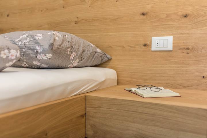 Ganze Wohnung, Ferienwohnung "Kronplatz Blick" mit Bergblick auf die Dolomiten, Wlan, Balkon und Terrasse; Parkplätze vorhanden in Percha, Kronplatz