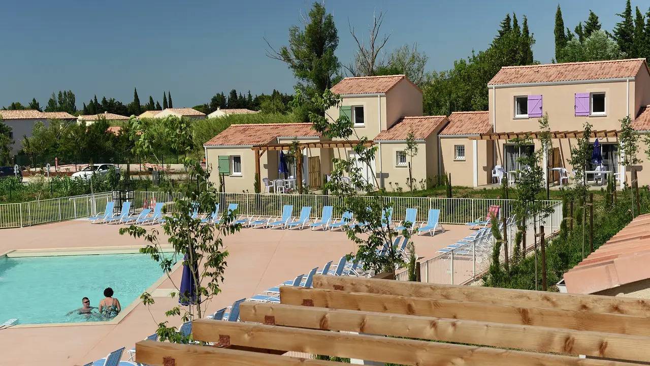 Apartamento vacacional entero, Apartamento de vacaciones para 6 personas con terraza in Paradou, Region de Arles