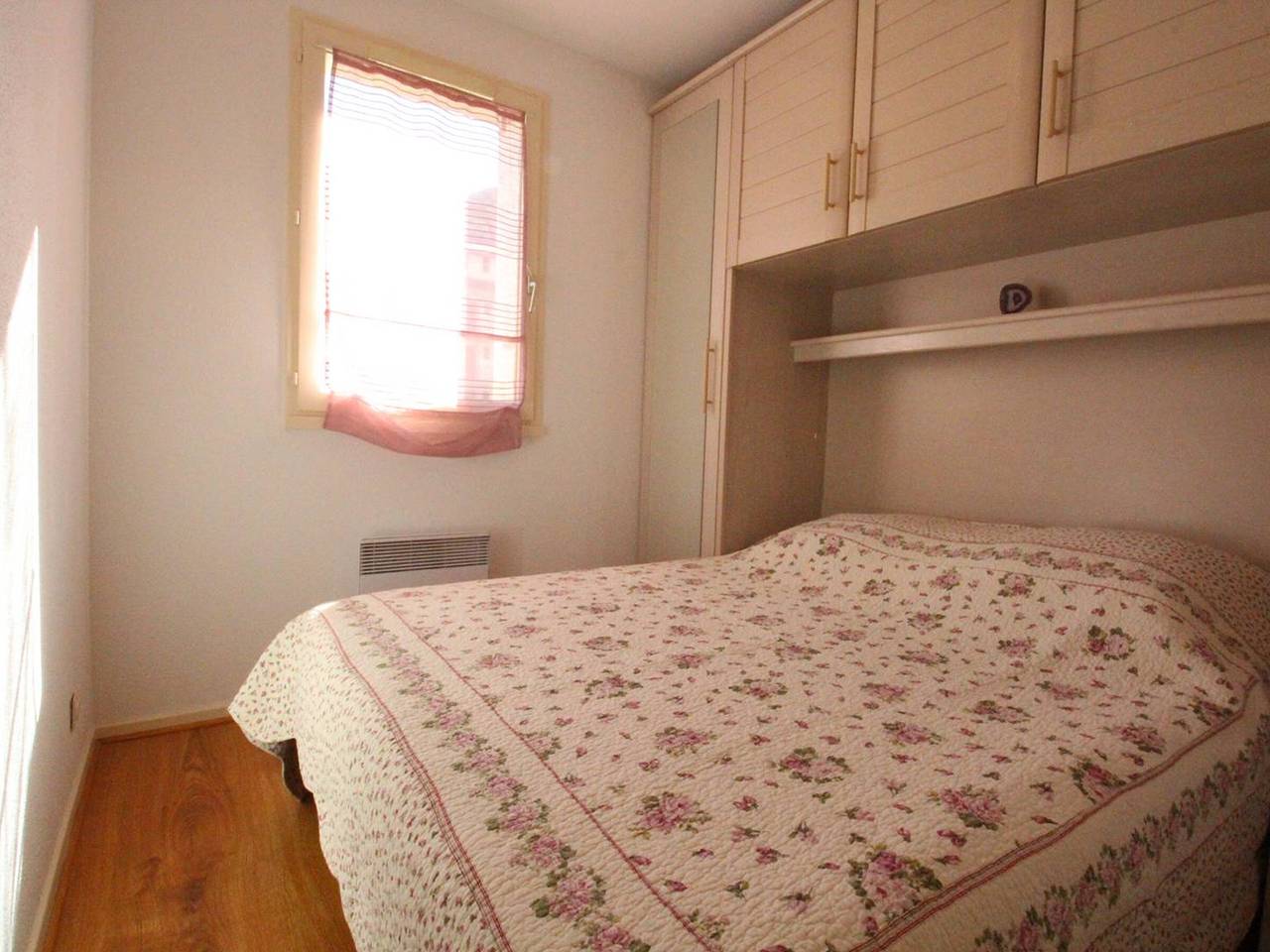 Appartement entier, T2 Centre Luchon - Balcon - Parking Inclus - Animaux Bienvenus in Luchon-Superbagnères, Bagnères-de-Luchon