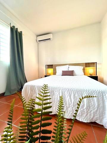 Gîte pour 2 personnes, avec terrasse, animaux acceptés dans Plage de Montabo