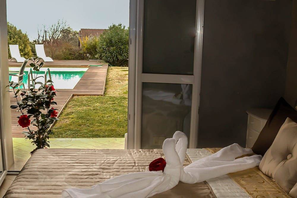 Villa La Gemma Auf Dem See in Manerba del Garda, Gardasee-Berge