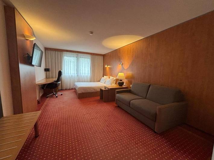 Location de vacances pour 4 personnes, avec piscine à Mérignac - 3