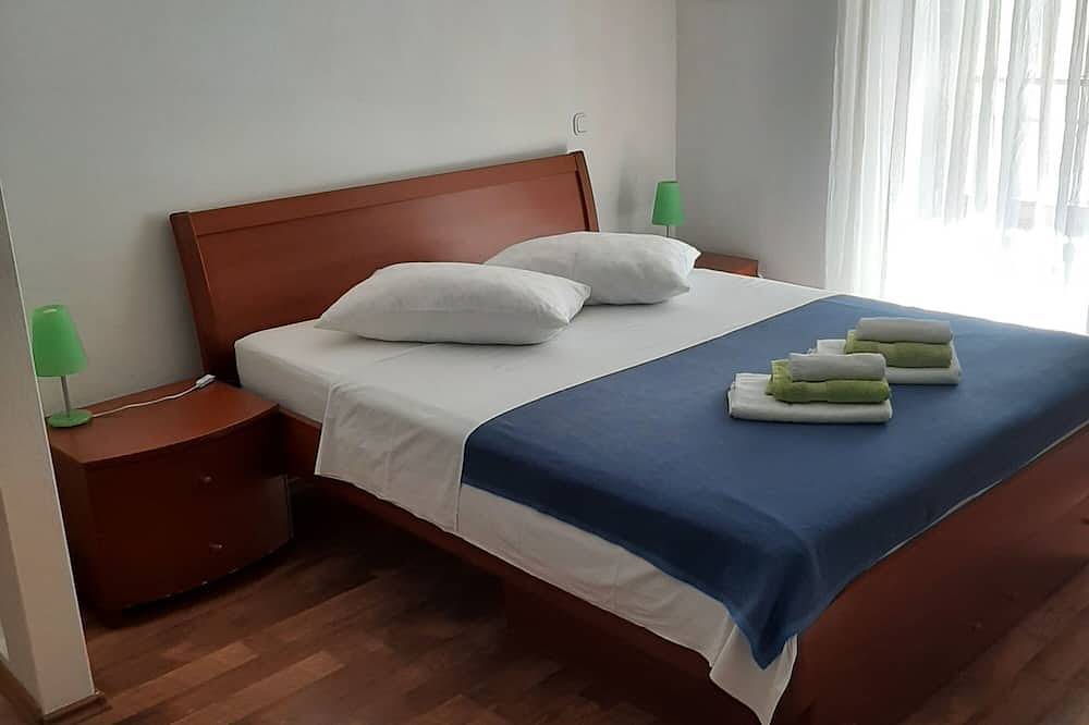 Ganze Wohnung, Studio Appartement mit Klima Cres in Cres Stadt, Cres
