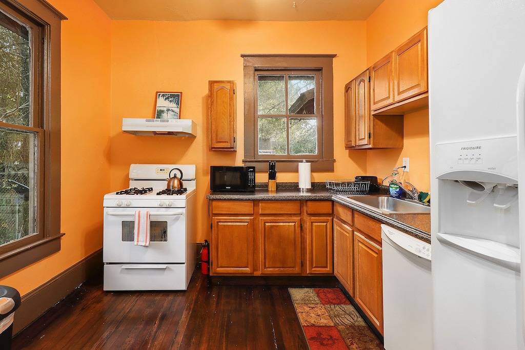 Gorgeous, Historic Downtown Home – Tucked into Uf! in Gainesville, Alachua County