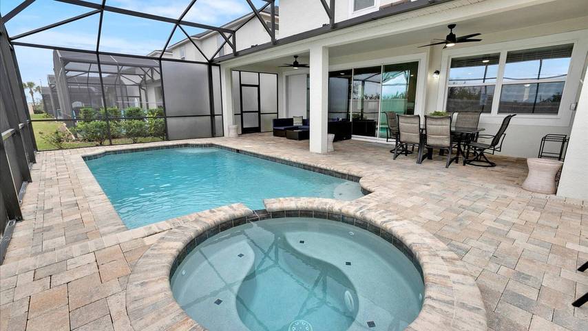 Holiday rental for 21 people, with pool and balcony/terrace as well as children pool in Kissimmee