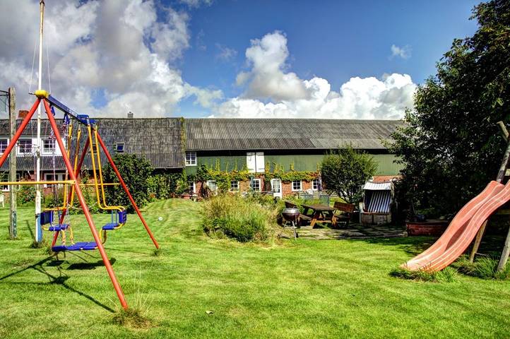 Bauernhof für 4 Personen, mit Terrasse und Garten in Schleswig-Holstein - 2