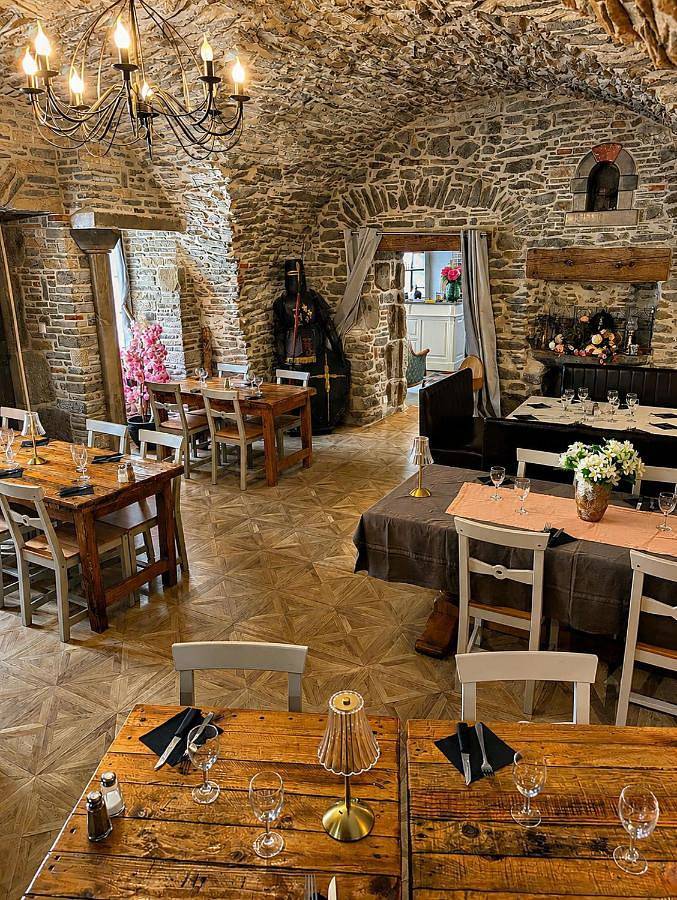 Location de vacances pour 2 personnes, avec vue ainsi que jardin et terrasse, animaux acceptés à Malves-en-Minervois - 4