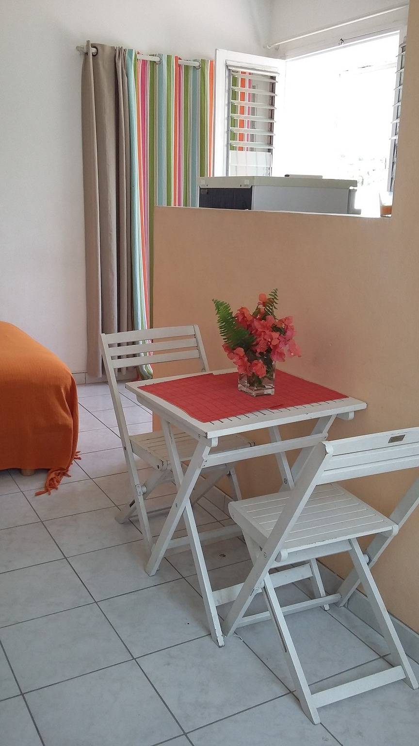 Estudio entero, Estudio acogedor en Fort-de-France 22 m² con jardín privado in Martinica