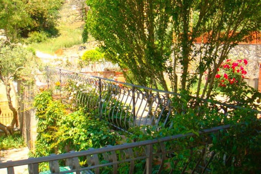 Ganze Wohnung, Haus mit Garten 25 Minuten vom Meer in Monteverdi Marittimo, Etruskische Küste