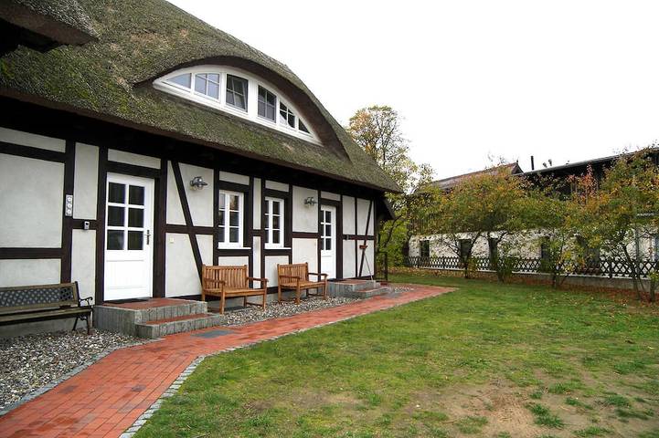 Bauernhof für 5 Personen, mit Sauna und Terrasse sowie Garten in Benz