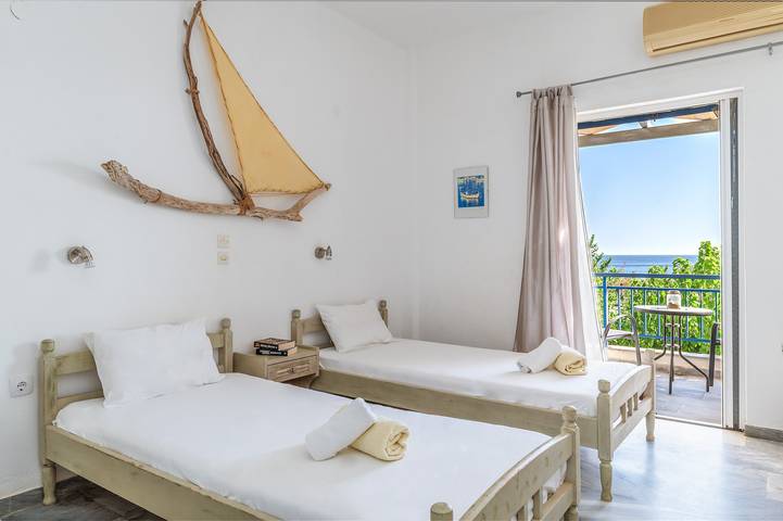 Location de vacances pour 3 personnes, avec balcon et jardin dans Andros - 3