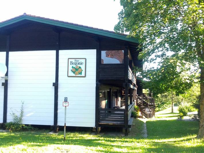 Studio für 3 Personen, mit Balkon und Garten sowie Pool in Feichten (Bayern)