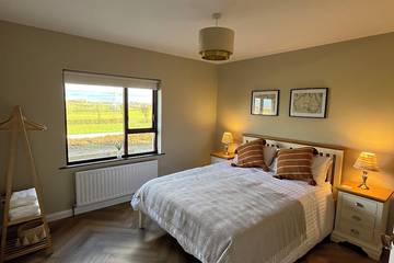 Cottage for 8 People in County Londonderry, Ulster, Photo 1