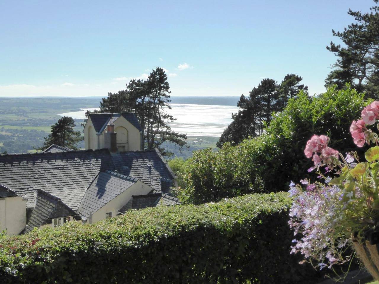 Suite with Sea View in Llanfairfechan, Snowdonia