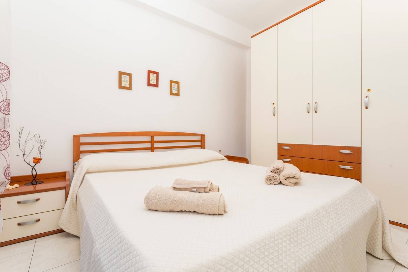 Appartement entier, Appartement 'Mamma Maria' avec vue sur la montagne et balcon in Fondachello, Province de Catania
